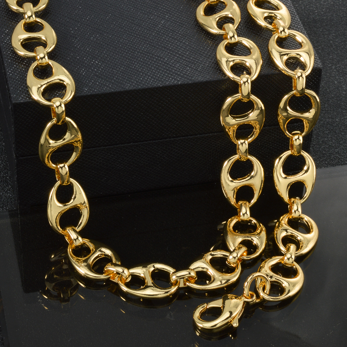 Men Accessories In Dubai - Pig Nose 18k Gold Plated Necklace