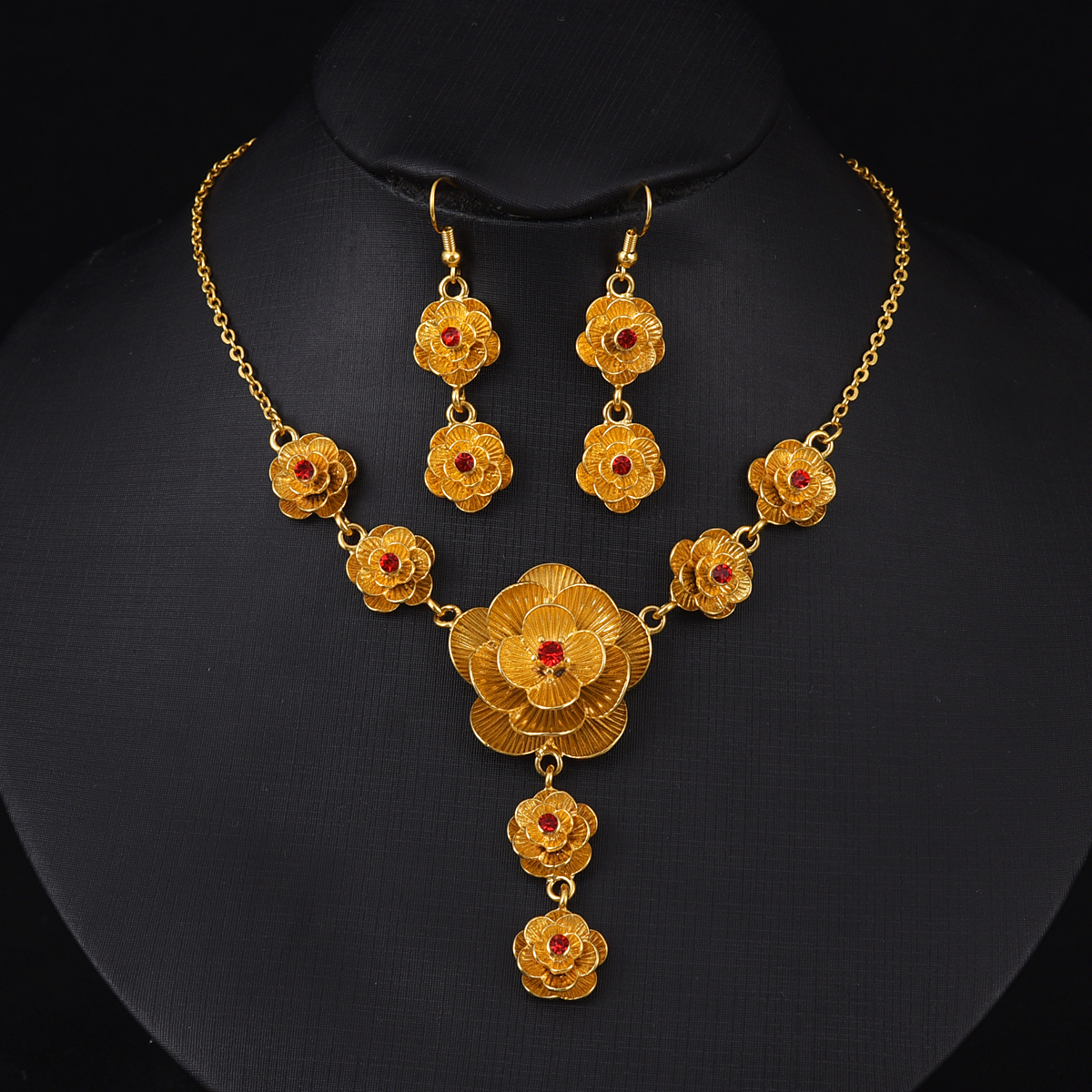 Men Accessories In Dubai - Fashion Golden Color Rose Jewelry Set