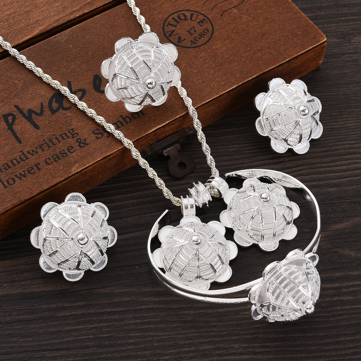 Africa Silver Color Jewelry Ac - Men Accessories In Dubai ulasan dan harga