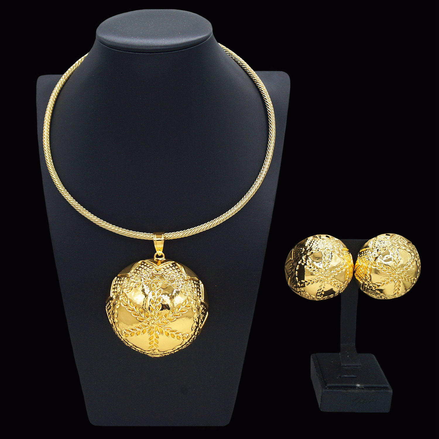 A two-piece set of hollow copp - Men Accessories In Dubai ulasan dan harga