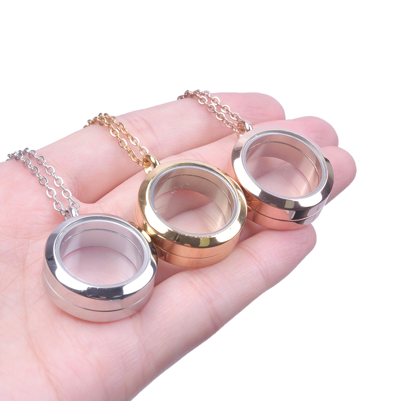 Never Fade Round Stainless Ste - Men Accessories Locket ulasan dan harga