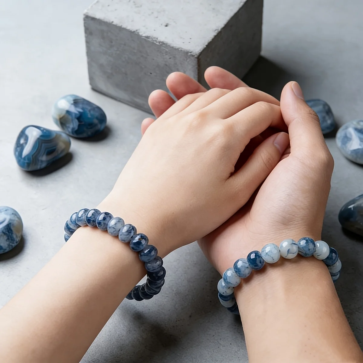 2Pcs/set of handmade blue and  - Men'S Accessories For Christmas ulasan dan harga